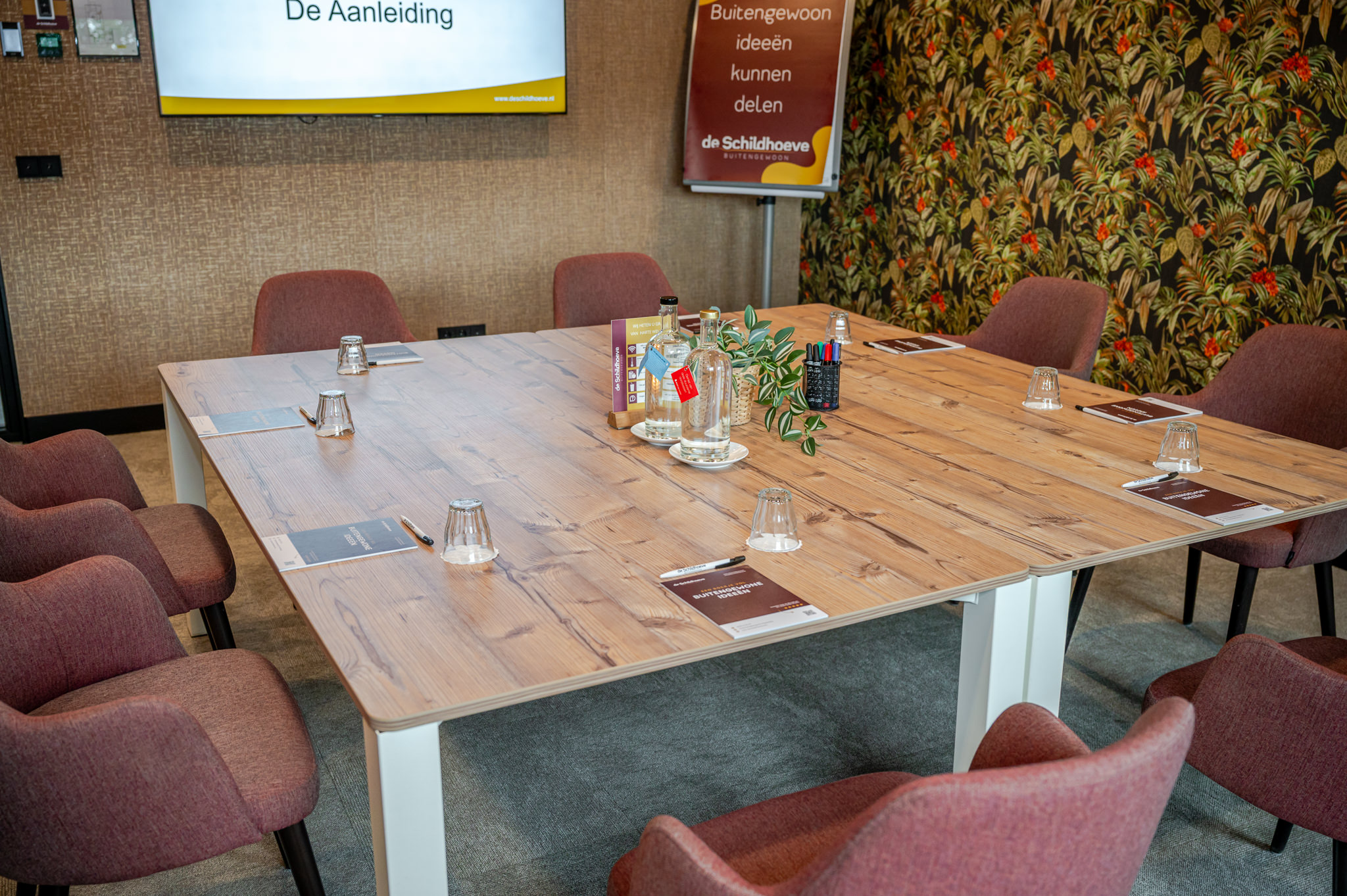 Zaal de Aanleiding bij de Schildhoeve Buitengewoon in Fluitenberg
