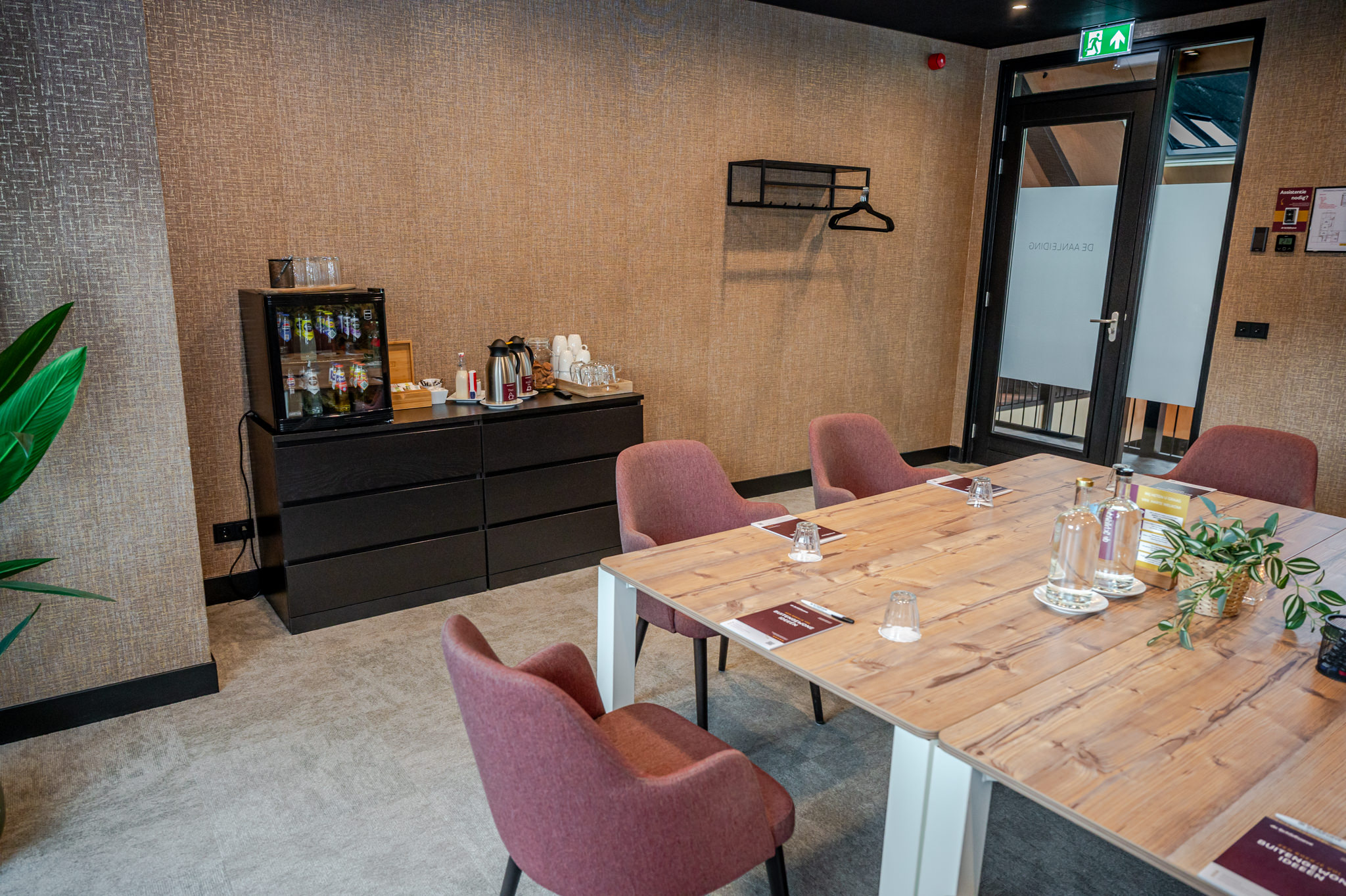 Zaal de Aanleiding bij de Schildhoeve Buitengewoon in Fluitenberg