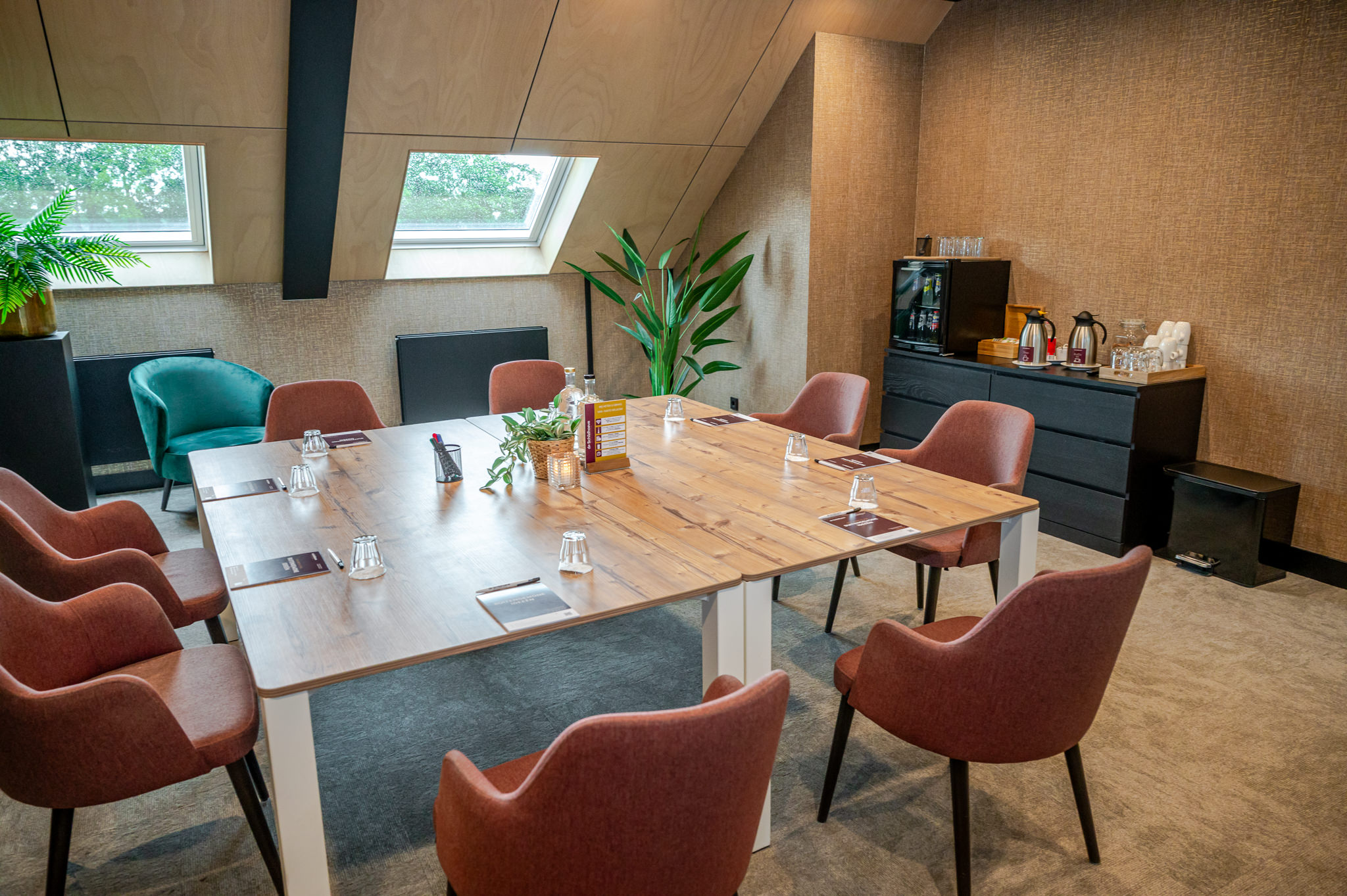 Zaal de Aanleiding bij de Schildhoeve Buitengewoon in Fluitenberg