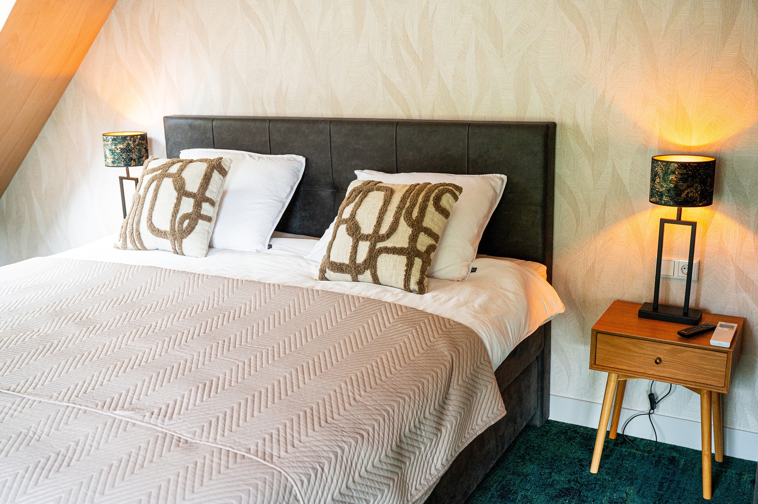 Foto van de Suite Bij Loge met een eigen opgang. Lekker slapen bij De Schildhoeve Buitengewoon.